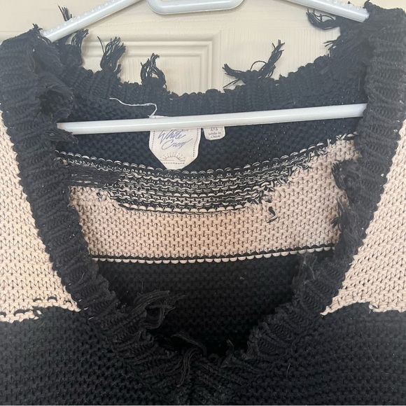 White Crow Oversized Sweater - Picture 6 of 7